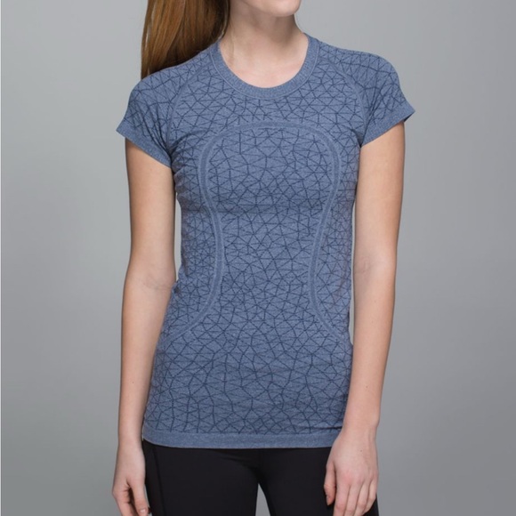 Lululemon Run: Swiftly Tech Short Sleeve Crew Shirt Heathered Deep Navy Size 6 - Picture 1 of 11